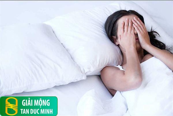 Mơ thấy nhập đồng