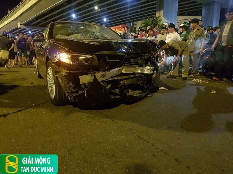 Nằm mơ bị tai nạn do mất kiểm soát