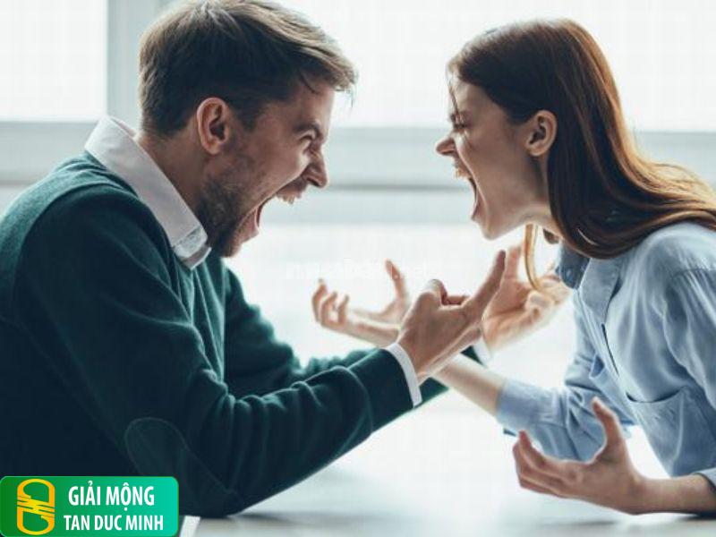 Nằm mơ thấy người yêu bạn bè bị đánh