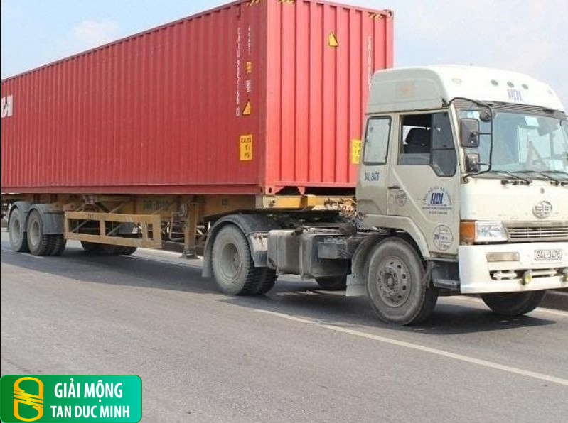 Những con số gắn liền với giấc mơ xe container thường mang ý nghĩa may mắn.